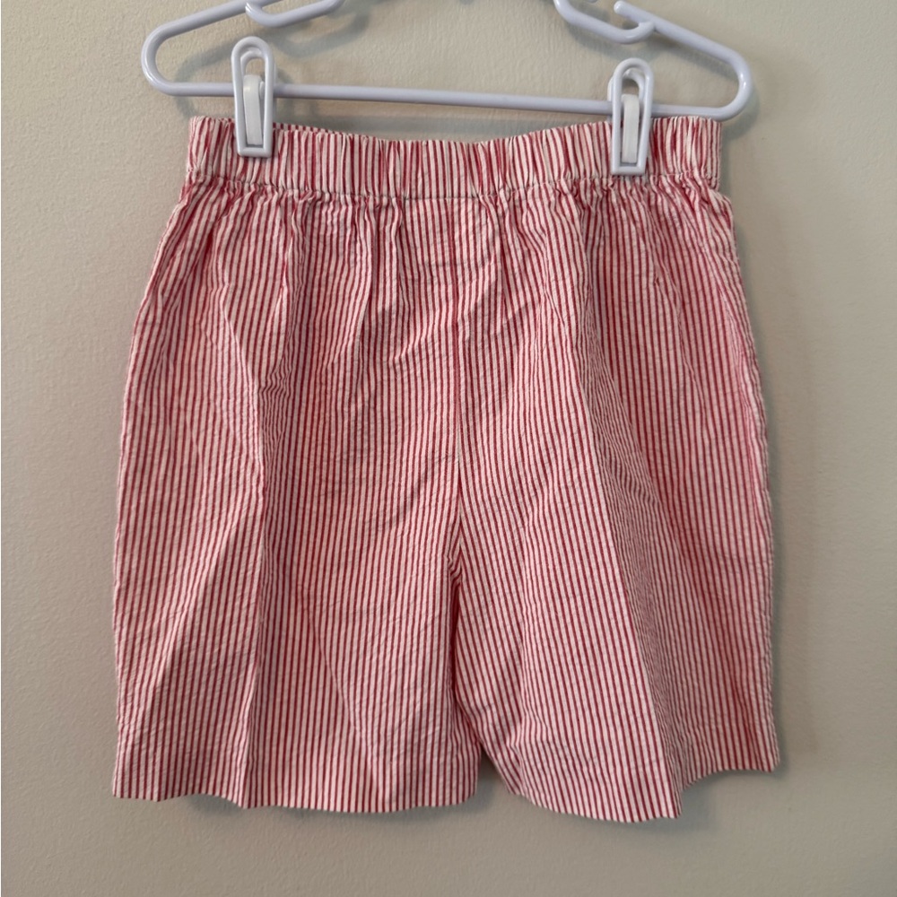 Little English Red Seersucker Shorts - Picture 2 of 3